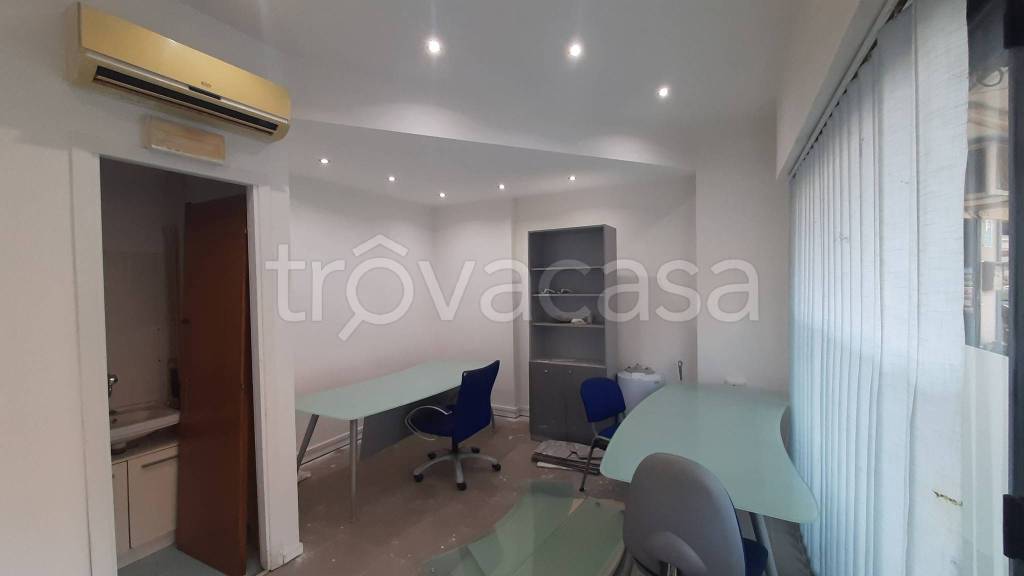 negozio in vendita a Roma in zona Aurelio