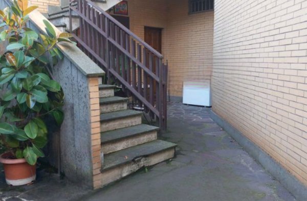 appartamento in vendita a Roma in zona Spinaceto