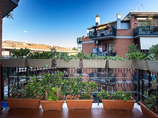 appartamento in vendita a Roma in zona Gianicolense