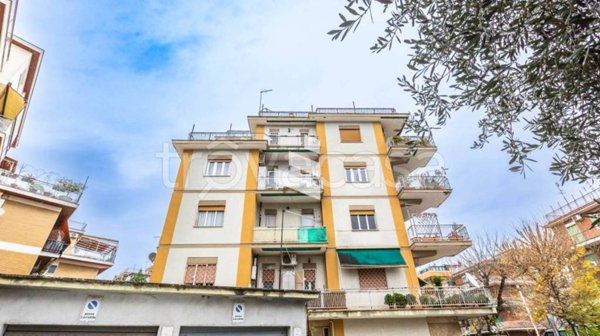 appartamento in vendita a Roma in zona Torrevecchia