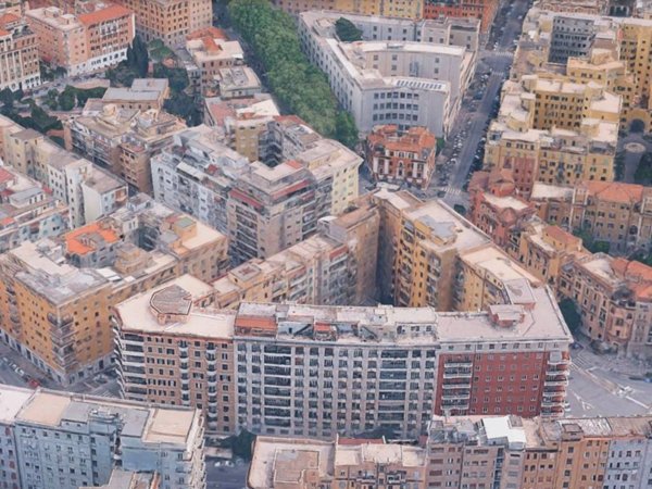 appartamento in vendita a Roma in zona Appio Latino