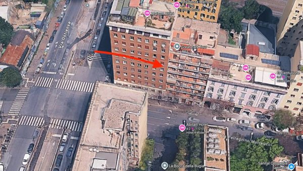 appartamento in vendita a Roma in zona Ostiense