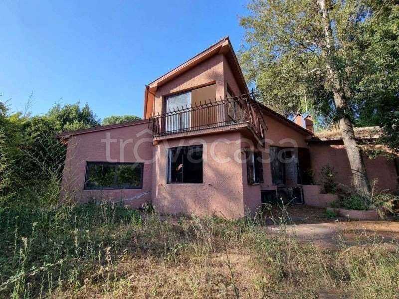 casa indipendente in vendita a Roma in zona Grottarossa