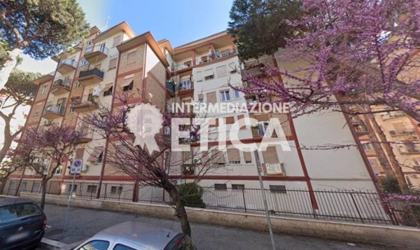 appartamento in vendita a Roma in zona Ostia