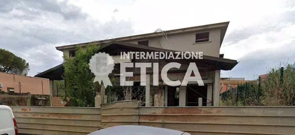 casa indipendente in vendita a Roma in zona Dragona/Bagnoletto