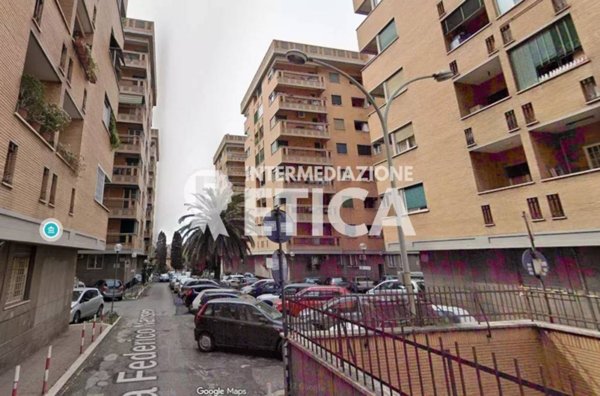appartamento in vendita a Roma in zona Ostiense