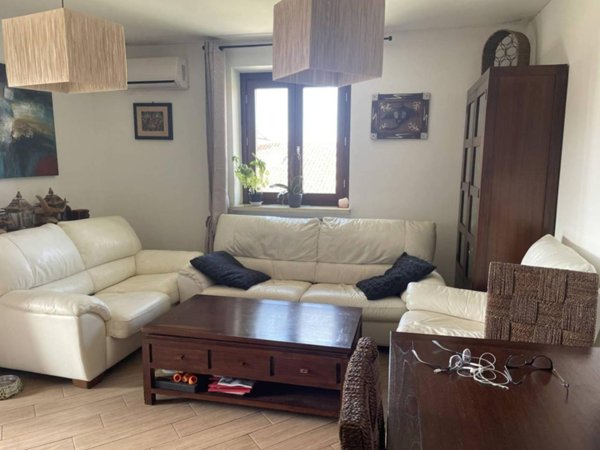 appartamento in vendita a Roma in zona Case Rosse