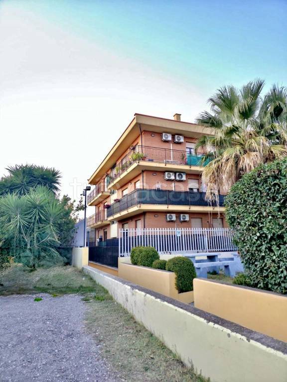 appartamento in vendita a Roma in zona Massimina/Casal Lumbroso