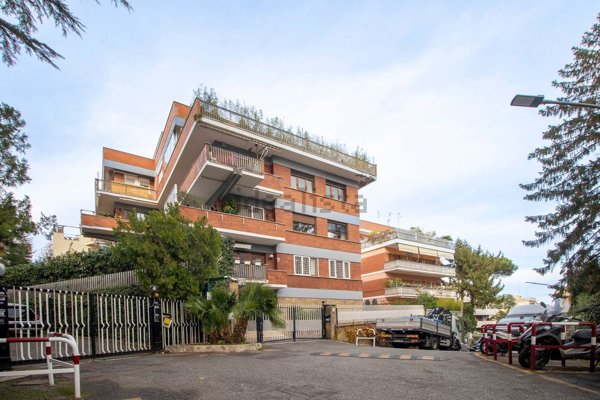 appartamento in vendita a Roma