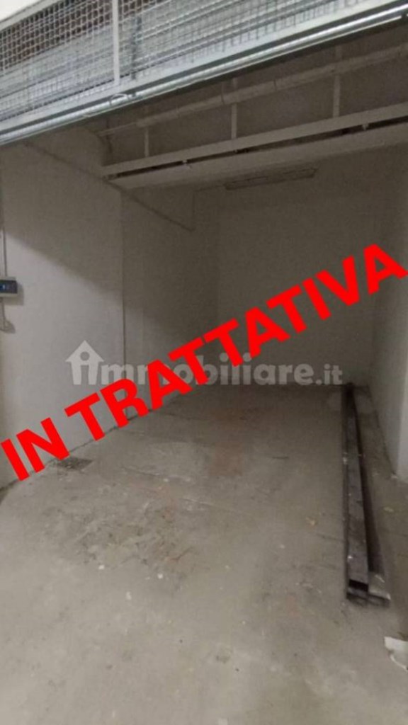 locale di sgombero in vendita a Roma in zona Torrevecchia