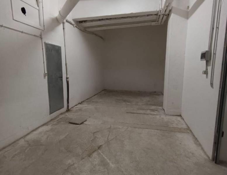 locale di sgombero in vendita a Roma in zona Torrevecchia