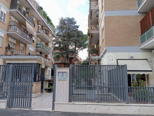 appartamento in vendita a Roma in zona Monte Sacro/Talenti