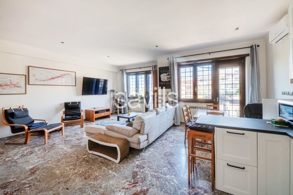 appartamento in vendita a Roma in zona Ardeatino