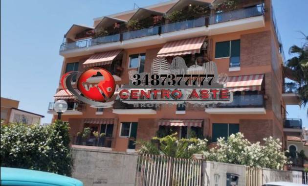 appartamento in vendita a Roma in zona Primavalle