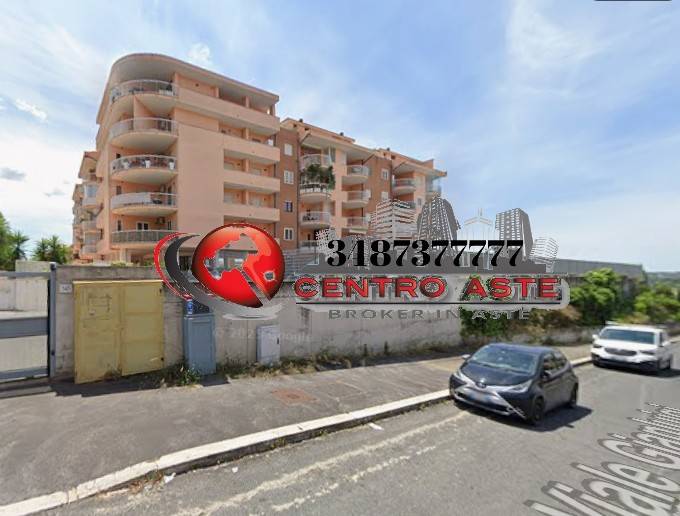 ufficio in vendita a Roma in zona Mezzocammino