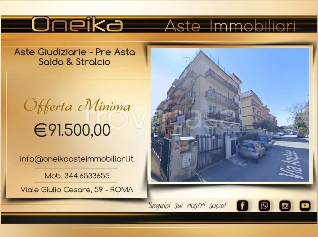 appartamento in vendita a Roma in zona Torre Angela