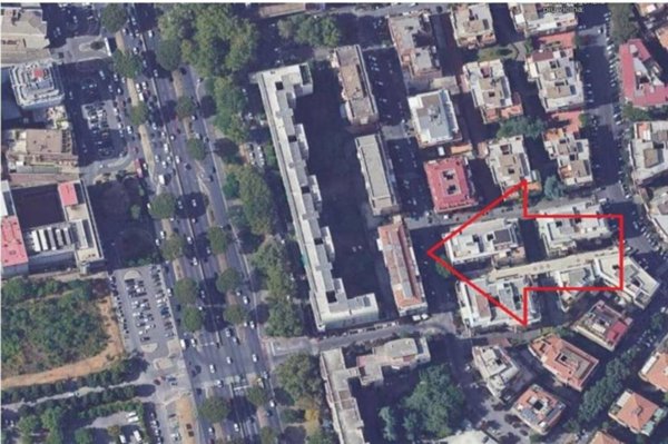 appartamento in vendita a Roma in zona Ardeatino