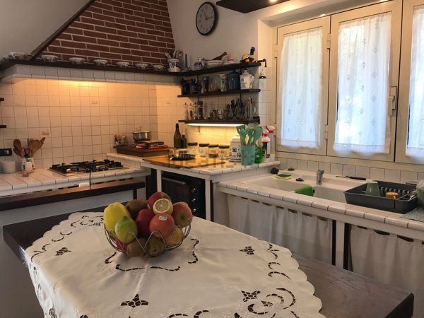 casa indipendente in vendita a Roma in zona Colle del Sole