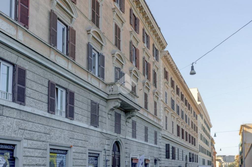 appartamento in vendita a Roma in zona Celio