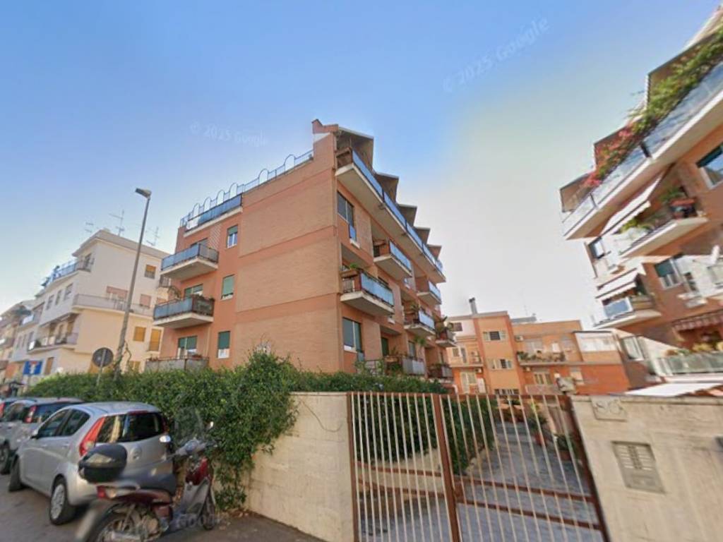 appartamento in vendita a Roma in zona Torrevecchia