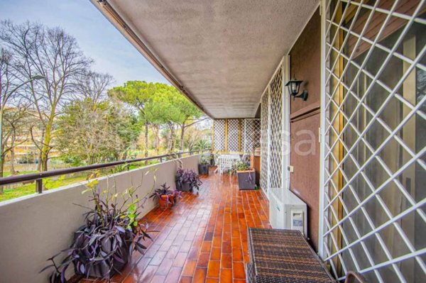 appartamento in vendita a Roma in zona Ardeatino