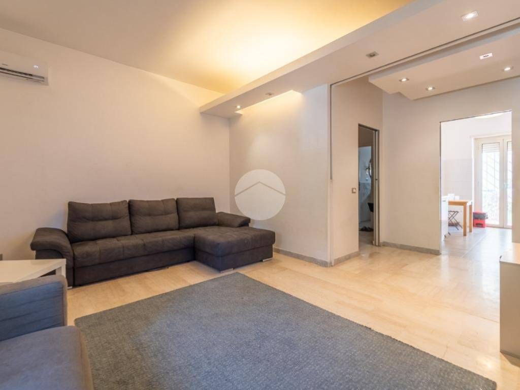 appartamento in vendita a Roma in zona Monte Sacro/Talenti