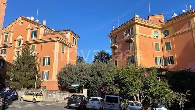 appartamento in vendita a Roma in zona Nomentano