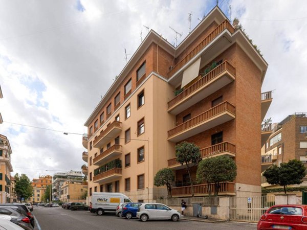 appartamento in vendita a Roma in zona Trieste