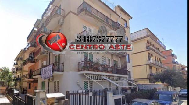appartamento in vendita a Roma in zona Torre Angela