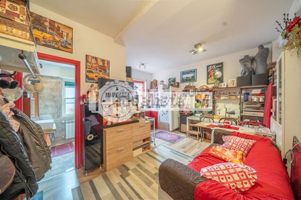 appartamento in vendita a Roma in zona Prenestino-Labicano