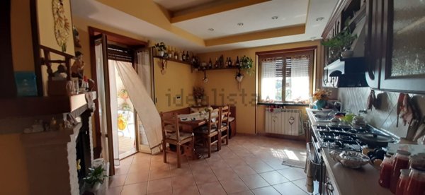 casa semindipendente in vendita a Roma in zona Tragliatella