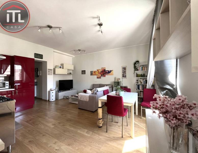 appartamento in vendita a Roma in zona Appio Latino