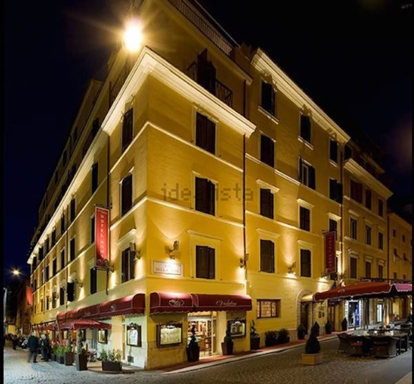 casa indipendente in vendita a Roma in zona Campo Marzio