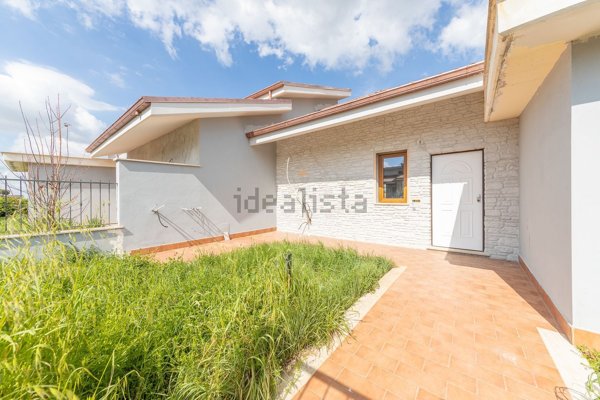 casa indipendente in vendita a Roma in zona Tor Vergata/Torrenova