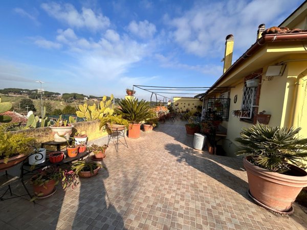 villa in vendita a Roma in zona Prima Porta