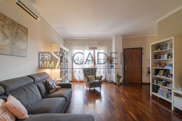 casa indipendente in vendita a Roma in zona Aurelio