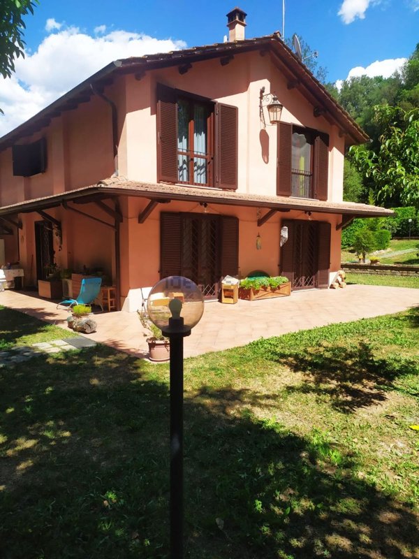 casa indipendente in vendita a Roma in zona Prima Porta