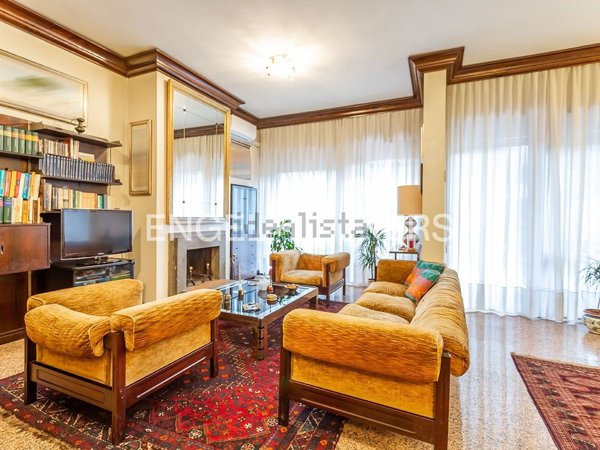 casa indipendente in vendita a Roma in zona Appio Pignatelli