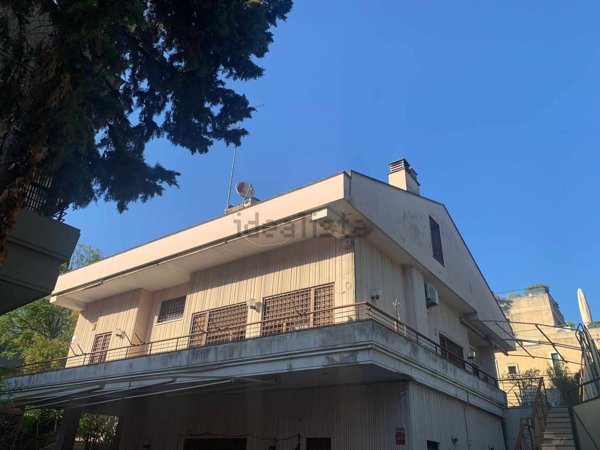 casa indipendente in vendita a Roma in zona Pinciano