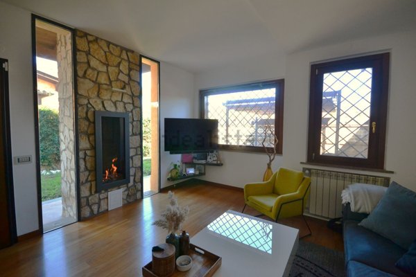 appartamento in vendita a Roma in zona Massimina/Casal Lumbroso