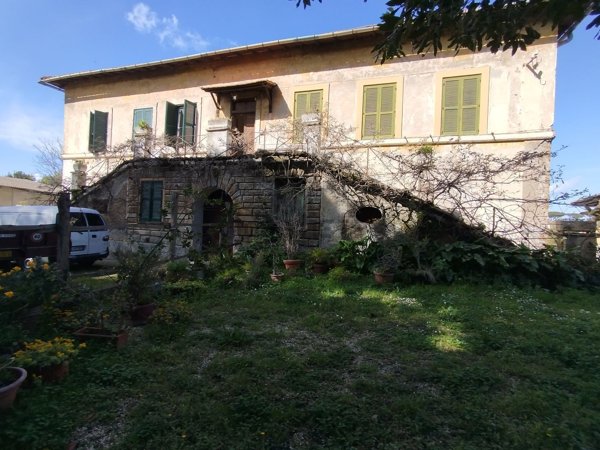 casa indipendente in vendita a Roma in zona Gianicolense
