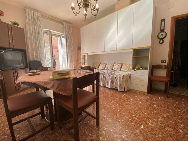 appartamento in vendita a Roma in zona Torre Maura