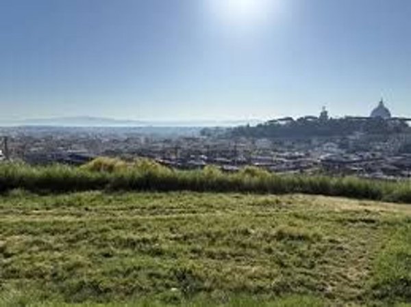 casa indipendente in vendita a Roma