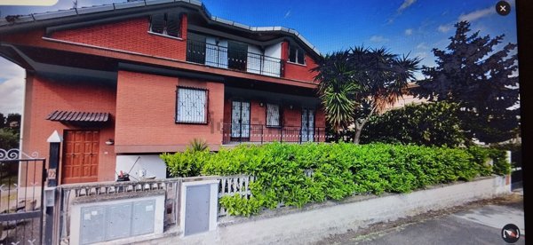 appartamento in vendita a Roma in zona Castel di Leva