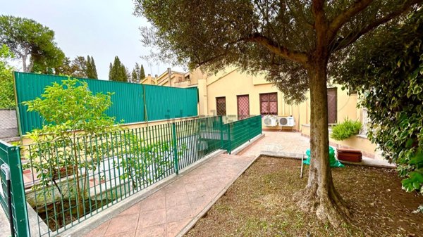 appartamento in vendita a Roma in zona Collatino