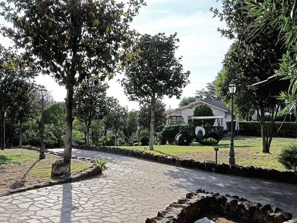 casa indipendente in vendita a Roma in zona Trigoria