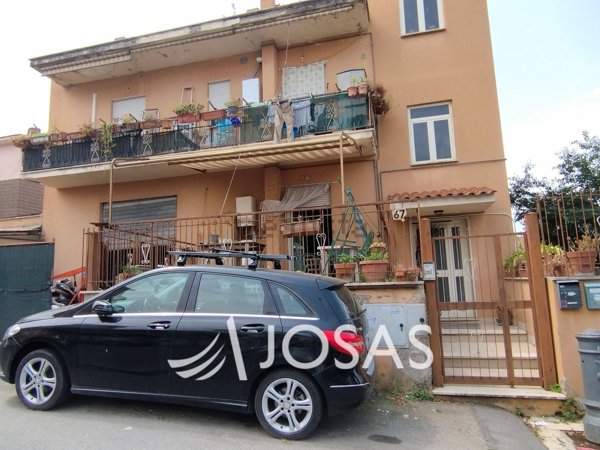 casa indipendente in vendita a Roma in zona Ottavia