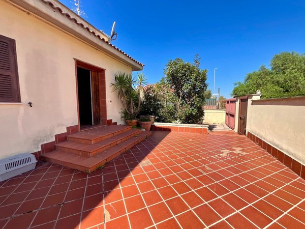 esavano in vendita a Roma in zona Ponte Galeria