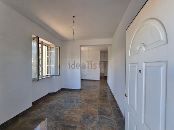 casa indipendente in vendita a Roma in zona Finocchio