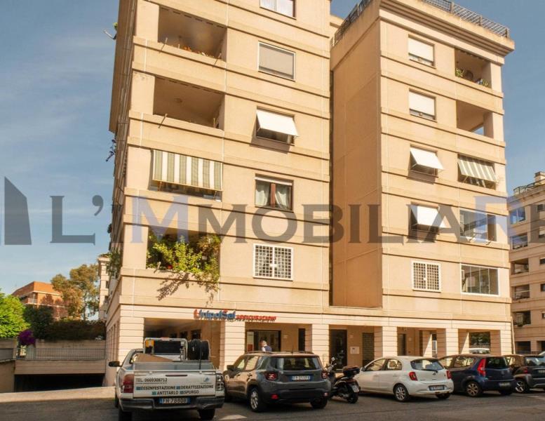 appartamento in vendita a Roma in zona Torrino